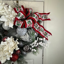 Load image into Gallery viewer, NORTH POLE CHRISTMAS LUXURY WREATH
